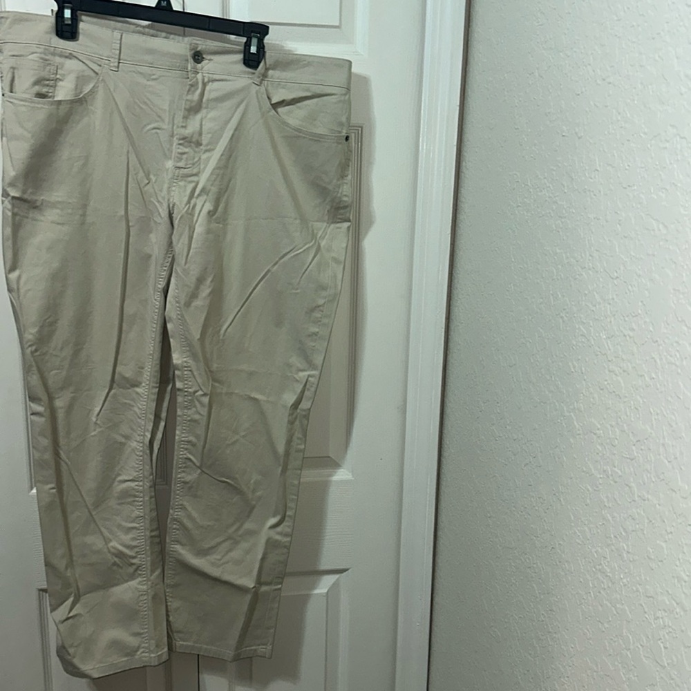 JSA BANK NEW, size 40x30, very comfy, last one!